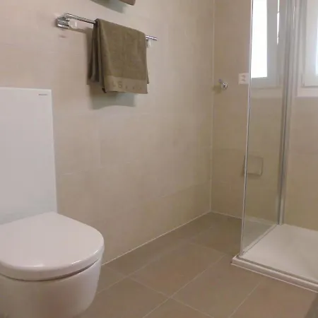 Victoria A 1 By Interhome 아파트
